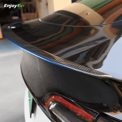 Carbon fiber rear spoiler for Tesla Model 3