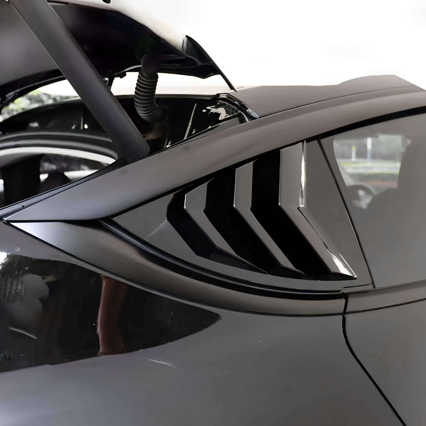 GENUINE GLOSS CARBON FIBER REAR QUARTER GLASS LOUVRES TRIMS FOR TESLA MODEL Y - EnjoyEV