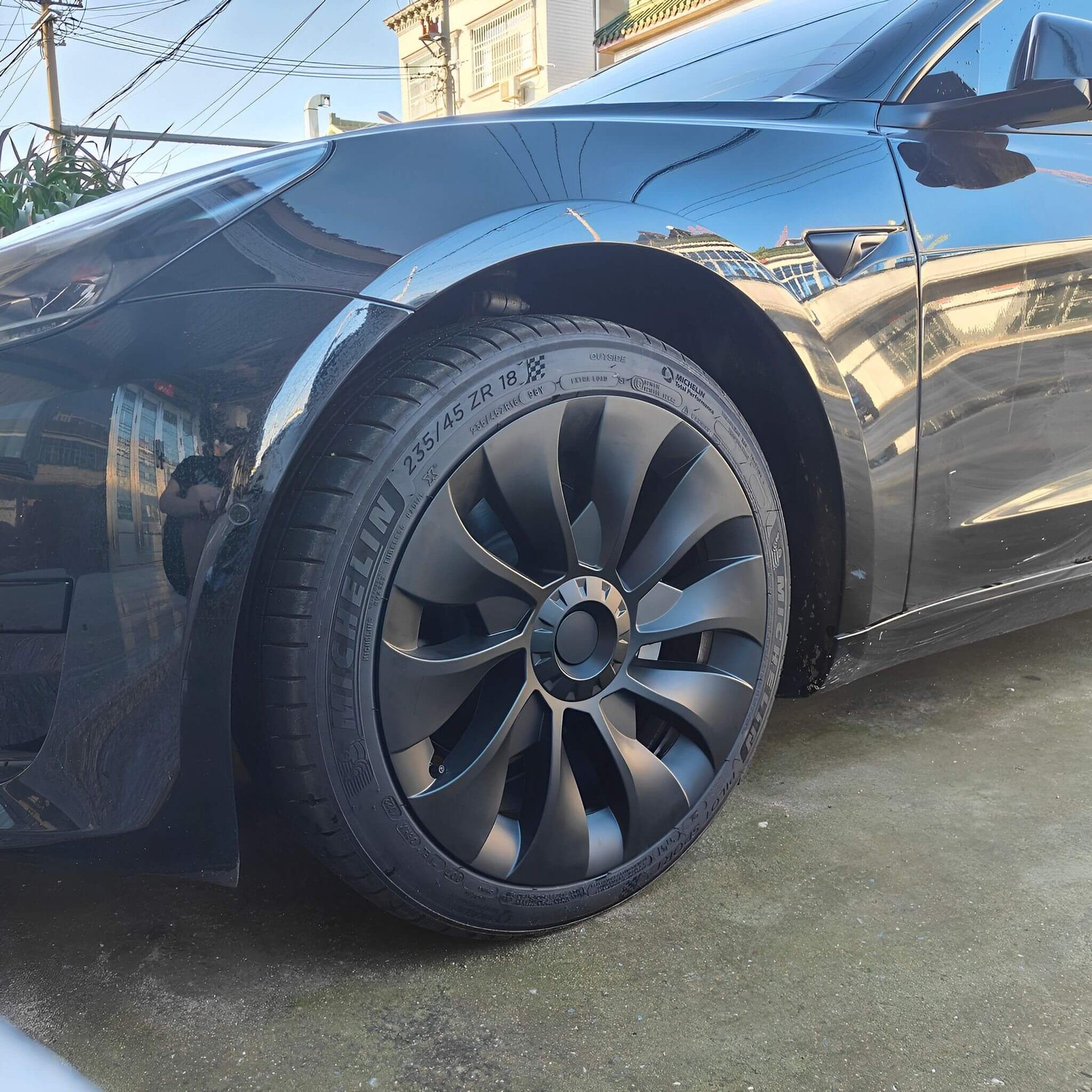 Tesla wheel cover replacements for model 3 18 inch wheel